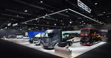 Geely Farizon เปิดตัวโซลูชันการเดินทางอัจฉริยะสีเขียวในงาน Expo ฮ่องกง 2569 Geely Farizon เปิดตัวโซลูชันการเดินทางอัจฉริยะสีเขียวในงาน Expo ฮ่องกง 2569