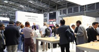 HUAWEI WATCH D3 เปิดตัวครั้งแรกที่งาน ESC Congress 2026: ก้าวสู่ยุคใหม่ของการจัดการความดันโลหิตด้วยอุปกรณ์สวมใส่ที่ข้อมือ HUAWEI WATCH D3 เปิดตัวครั้งแรกที่งาน ESC Congress 2026: ก้าวสู่ยุคใหม่ของการจัดการความดันโลหิตด้วยอุปกรณ์สวมใส่ที่ข้อมือ