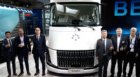 FOTON นำเสนอผลิตภัณฑ์ครบทุกกลุ่มในเมืองฮันโนเวอร์ ประเทศเยอรมนี เดินหน้ารูปแบบใหม่ในการขยายห่วงโซ่คุณค่าของยานยนต์เชิงพาณิชย์จากจีนสู่ตลาดโลก FOTON นำเสนอผลิตภัณฑ์ครบทุกกลุ่มในเมืองฮันโนเวอร์ ประเทศเยอรมนี เดินหน้ารูปแบบใหม่ในการขยายห่วงโซ่คุณค่าของยานยนต์เชิงพาณิชย์จากจีนสู่ตลาดโลก