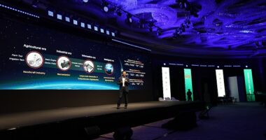 Huawei ชูศักยภาพด้านการเชื่อมต่ออัจฉริยะและการเปลี่ยนผ่านสู่ AI ในงาน M360 ASEAN ปี 2569 Huawei ชูศักยภาพด้านการเชื่อมต่ออัจฉริยะและการเปลี่ยนผ่านสู่ AI ในงาน M360 ASEAN ปี 2569